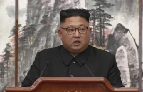 كيم جونغ أون يقيل نائب رئيس الوزراء ويشبهه بـ(التيس المربوط بعربة)