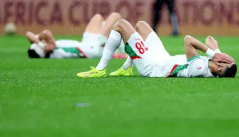 المغرب يُصعد أزمة النهائي قانونياً ويطلب إعادة الشوطين الإضافيين