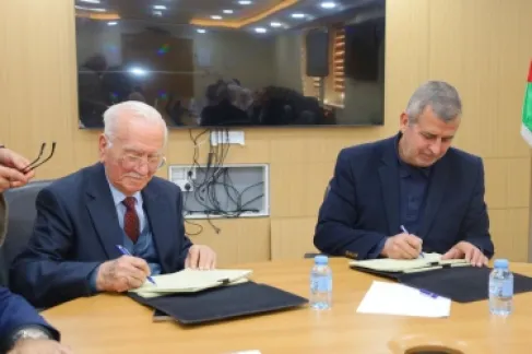 الأردن يوقع مذكرتي تفاهم لاستكشاف المعادن الثمينة في وادي أبو البراق وسمرة الطيبة