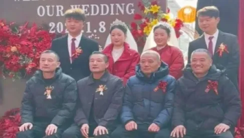 الصين.. زفاف أسطوري يجمع 4 توائم في ليلة واحدة يقترب من دخول غينيس