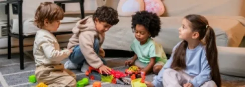 كيف يؤثر عدد الأطفال وتوقيت الحمل في شيخوخة الأم؟