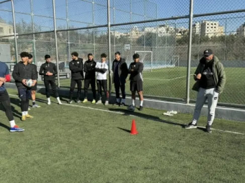 فريق كرة القدم في جامعة البترا يبدأ استعداداته لبطولة 