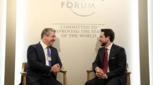 ولي العهد يعقد لقاء في دافوس مع رئيس حكومة إقليم كردستان