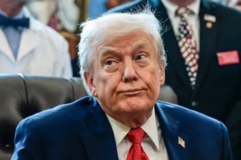 استطلاع: تراجع نسبة تأييد ترامب في بلاده إلى أدنى مستوى