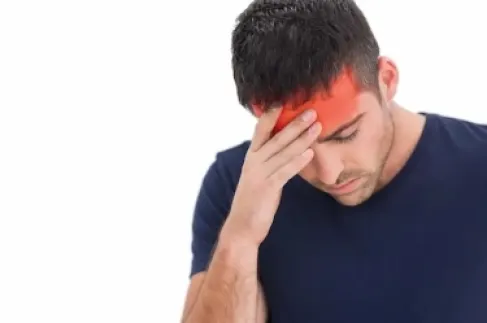 لماذا نصحو مع صداع نصفي؟ إليك 4 أسباب