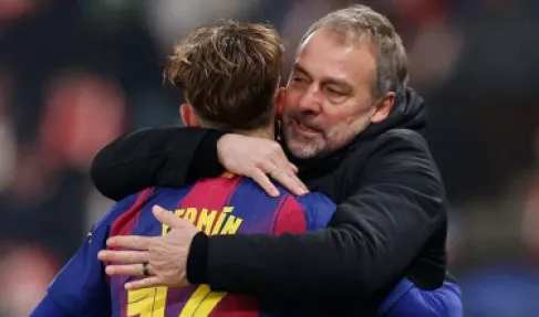 لقطع الطريق على (البلوز).. برشلونة يتحرك لتمديد عقد فيرمين لوبيز