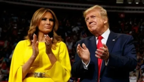 بكلمتين مقتضبتين.. دونالد ترمب يكشف مشاعره الحقيقية تجاه ميلانيا