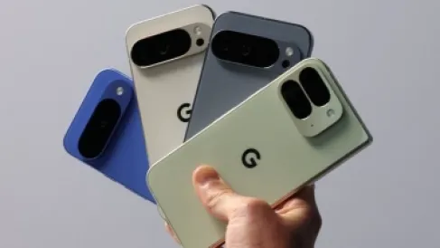 خلل غريب في هواتف بيكسل يسمح للمتصلين بالتجسس على المحادثات دون علم أصحابها