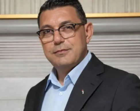 Mohammad Al-Zoubi.. When Estrangement Turns into a Bridge of Loyalty to the Homeland