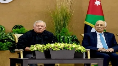 Al-Issawi: Improving the living conditions of citizens is a royal priority