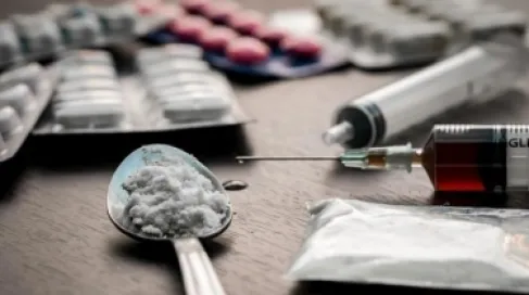 خبيران أردنيان: سلوكيات متعاطي المخدرات تتغير ويمكن للأهل اكتشافها