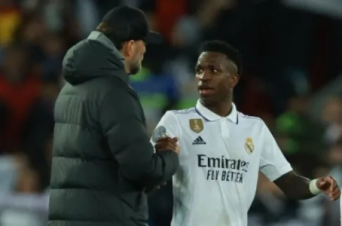 (الاستغناء عن نجمين) .. كلوب يضع قواعده الخاصة لتدريب ريال مدريد