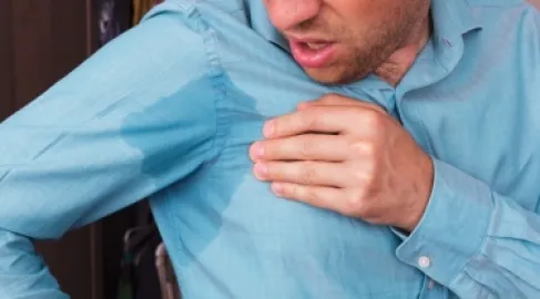 كيف تتعامل مع التعرق الشتوي المفرط؟