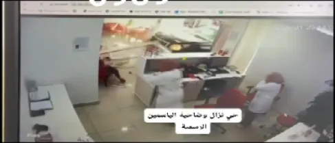 Watch .. The moment a vehicle storms into a lab in the capital Amman - Video