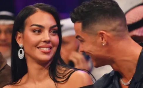 جورجينا تكشف (البروتوكول الصارم) لرونالدو