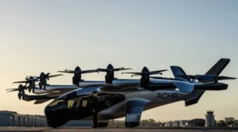 لوس أنجليس تستعد لإطلاق تاكسيات طائرة تقلّص زمن الرحلات إلى 5 دقائق