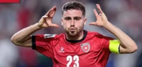 بعد رفضه الجنسية الإماراتية.. العزايزة إلى دوري روشن السعودي