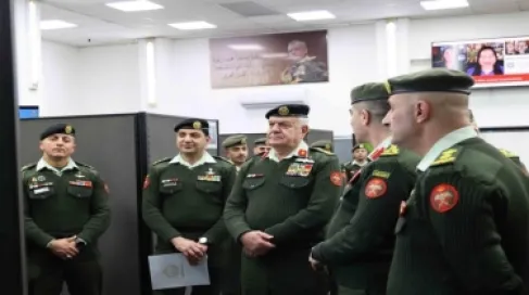 رئيس هيئة الأركان يزور مديرية الحرب الإلكترونية