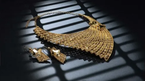 مستوى غير مسبوق لأسعار الذهب بالأردن.. غرام عيار 21 يصل إلى 106.6 دينار