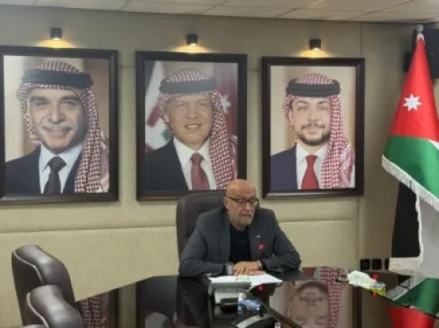 Water Minister to Employees: Complete Citizen Transactions Without Revisiting Headquarters