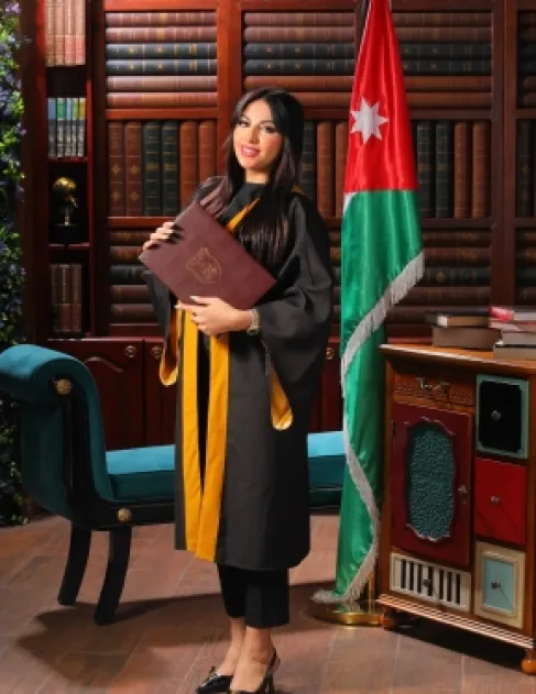 رنا الرواشده ... مبروك التخرج