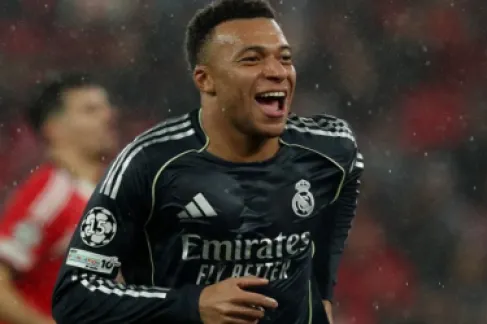 مبابي ملكاً لمرحلة الدوري برقم قياسي تاريخي