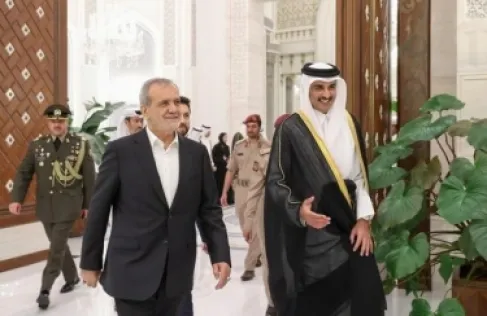 أمير قطر والرئيس الإيراني يبحثان خفض التصعيد