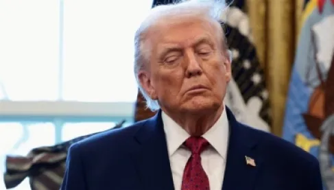 هل يتجه ترمب نحو (الخرف) بعد شهادات سياسيين وخبراء الصحة؟