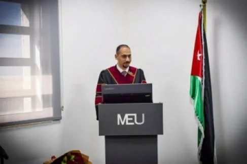 الإعلامي وجدي فايق نصراوين يحصل على درجة الماجستير في الإعلام بامتياز