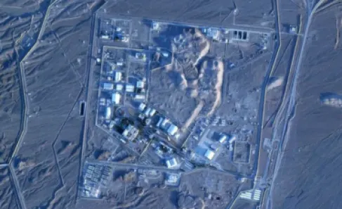 صور أقمار صناعية ترصد نشاطاً في منشأتي أصفهان ونطنز