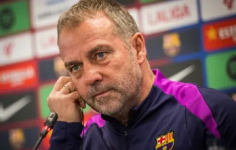 فليك يرفع شعار التحدي: برشلونة جاهز للمنافسة على كافة الجبهات