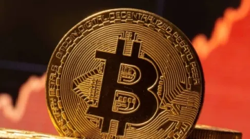 بيتكوين تستعيد توازنها و تستقر فوق حاجز 84 ألف دولار