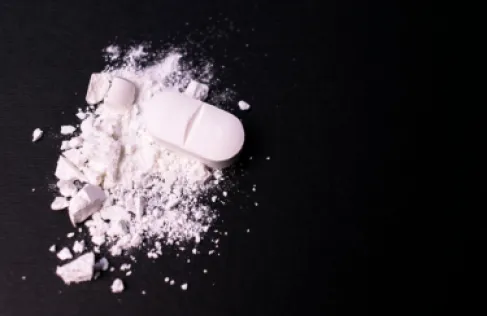 تحذير هام من مخاطر سحق الأقراص وفتح الكبسولات قبل تناول الدواء