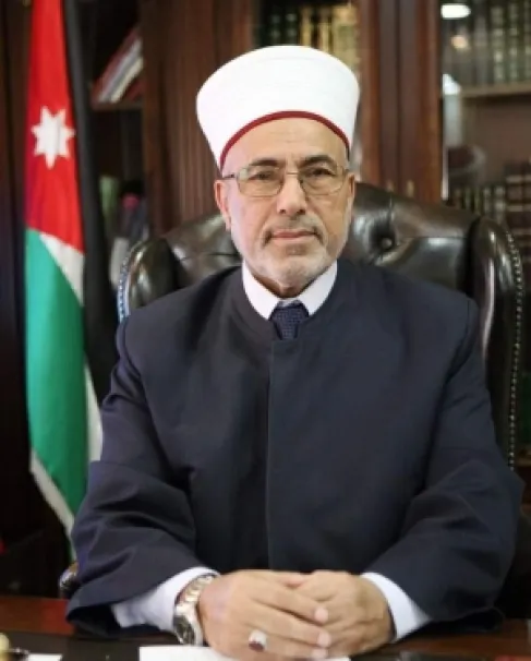 شقيقة قاضي القضاة الربطة في ذمة الله