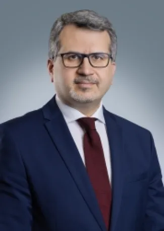 الدكتور يوسف الماص، رئيس قطاع الرقمنة لمجموعة بنكABC