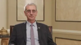 رئيس اللجنة الوطنية الفلسطينية لإدارة قطاع غزة علي شعث