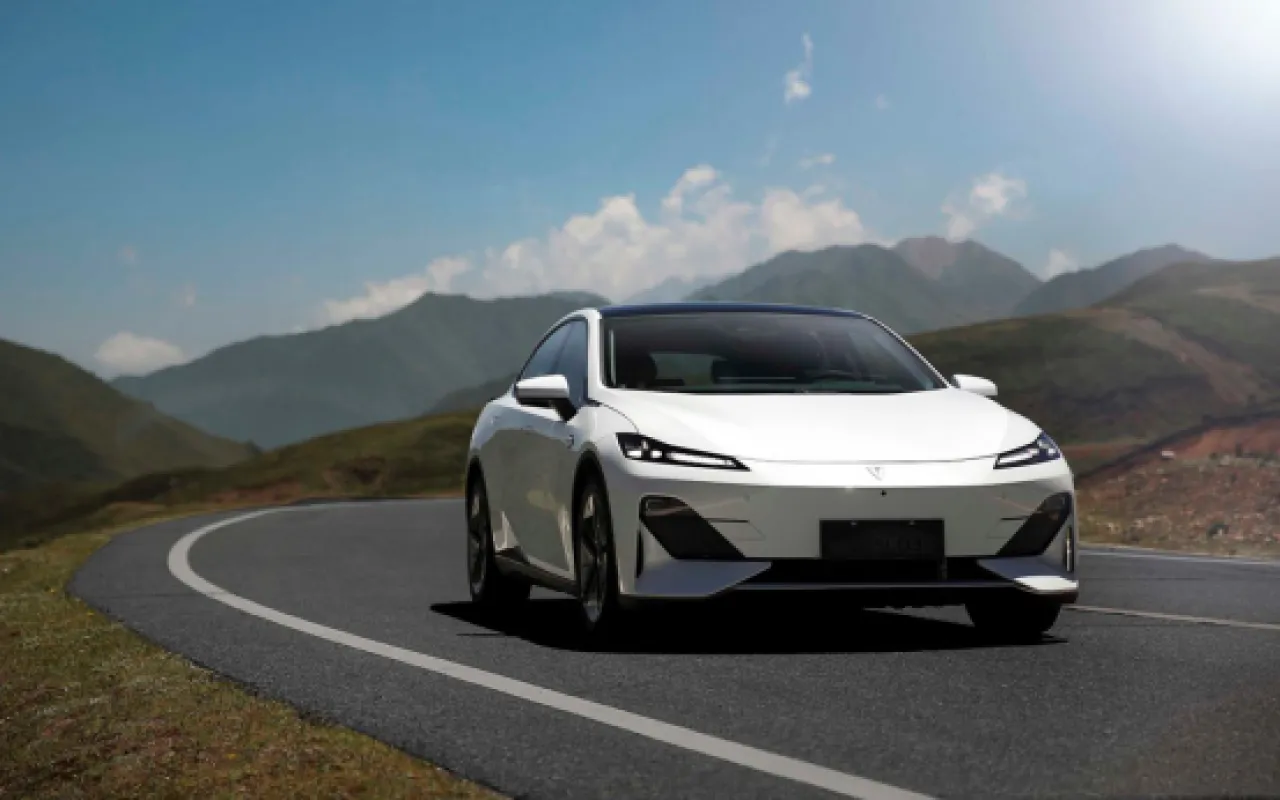 عاجل الضمان الاجتماعي خسر ١٢٣ الف دينار في صفقة استئجار سيارات 