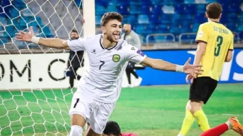 بعد انتقاله الى بيراميدز المصري .. رسالة من الفاخوري الى الحسين وجماهيره