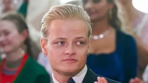 القبض على نجل ولية عهد النرويج قبل يومين من محاكمته بتهم اغتصاب