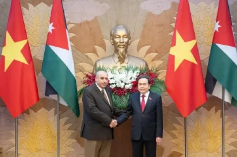 القاضي: نتطلع لفتح آفاق للتعاون مع جميع الاطياف الفيتنامية