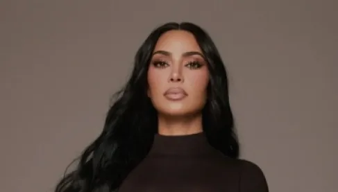 بعد الطلاق.. كيم كارداشيان تعيش قصة حب جديدة مع نجم فورمولا 1