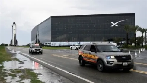 سبيس إكس تستحوذ على غروك.. كيف ستغيّر الصفقة مستقبل الفضاء والتكنولوجيا؟