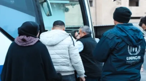 الداخلية و مفوضية اللاجئين  تدرسان زيادة مساعدات العودة الطوعية للسوريين