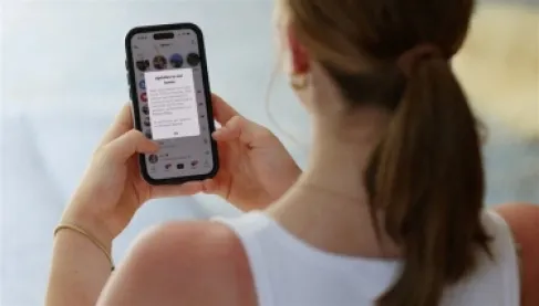 جرس إنذار.. إسبانيا تحظر دخول القصر دون 16 عاماً على وسائل التواصل