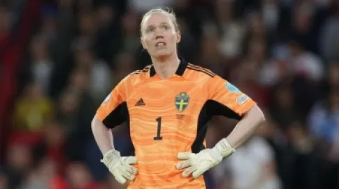 لاعبة سويدية ترفض تكريم الفيفا بسبب اسرائيل