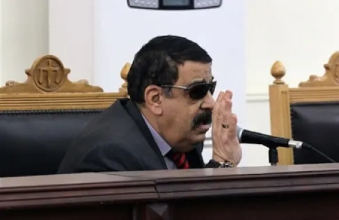 هجوم على الإخوان في مصر بعد وفاة قاضي 