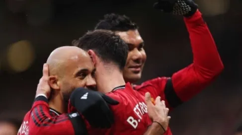 مانشستر يونايتد يواصل الإبهار ويصعق توتنهام