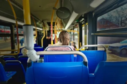 الاردن .. إطلاق مشروع وصلنا بالسلامة لحماية النساء في وسائل النقل العام