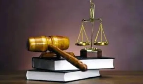 مذكرات تبليغ لجلسات محاكمة وتحذير من أحكام غيابية