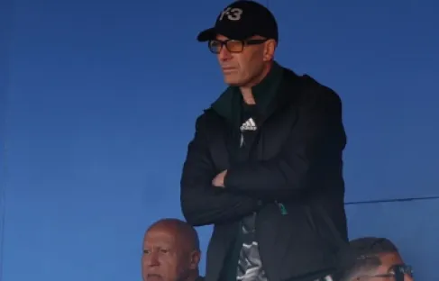 (زيزو) رجل البناء والتخطيط في صيف مدريد